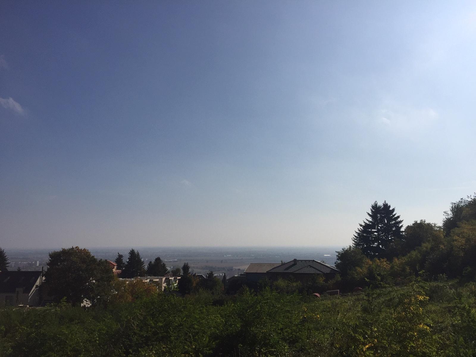 Predaj atraktívneho pozemku o výmere 745 m2 s neobmedzeným výhľadom v Rači - Popolná ul. – fotka 2