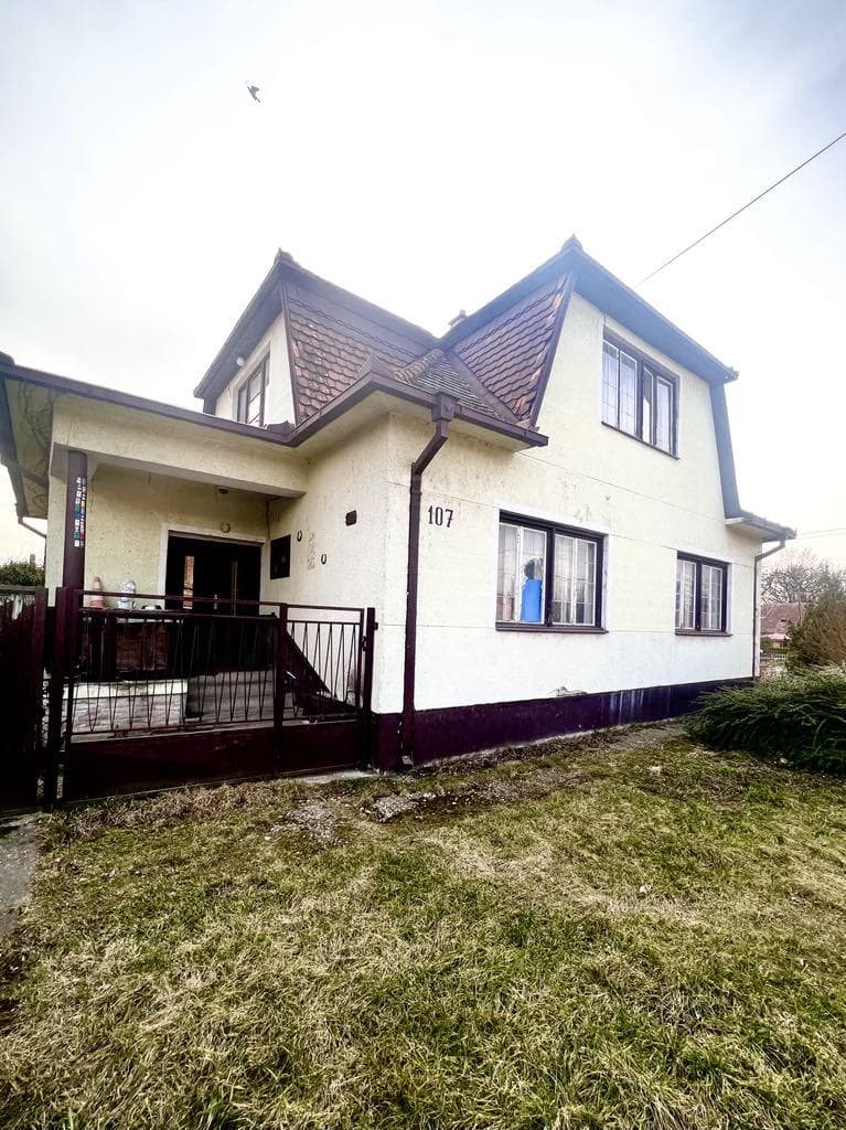 Na predaj veľkorysý pozemok, 5 izbový rodinný dom s hospodárskou časťou – fotka 2