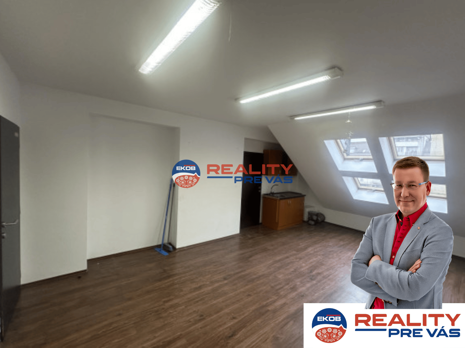 Kancelárske priestory  v absolútnom centre mesta Púchov     28 m2  prenajaté