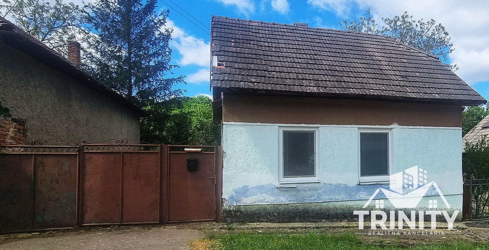 Na predaj starší 2-izbový rodinný dom v obci Dubník