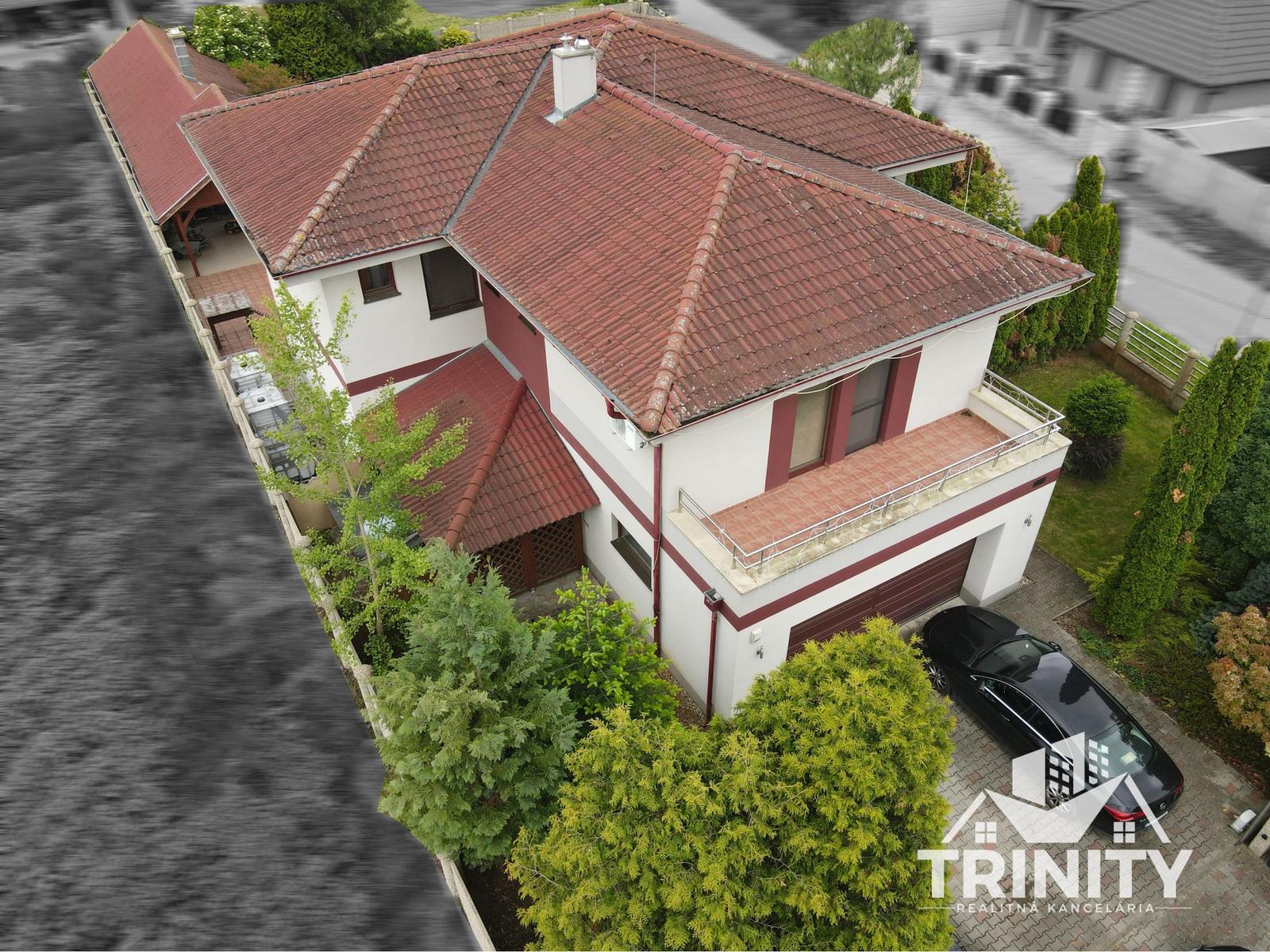 Na predaj 5-izbový rodinný dom v obci Andovce – fotka 2