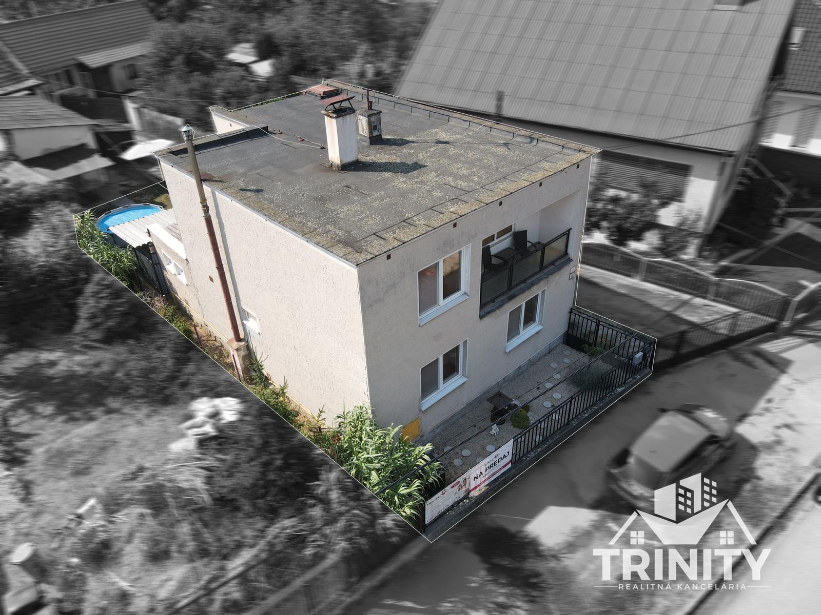 Na predaj 6-izbový rodinný dom v tichej lokalite v meste Šurany, EXKLUZÍVNE – fotka 2