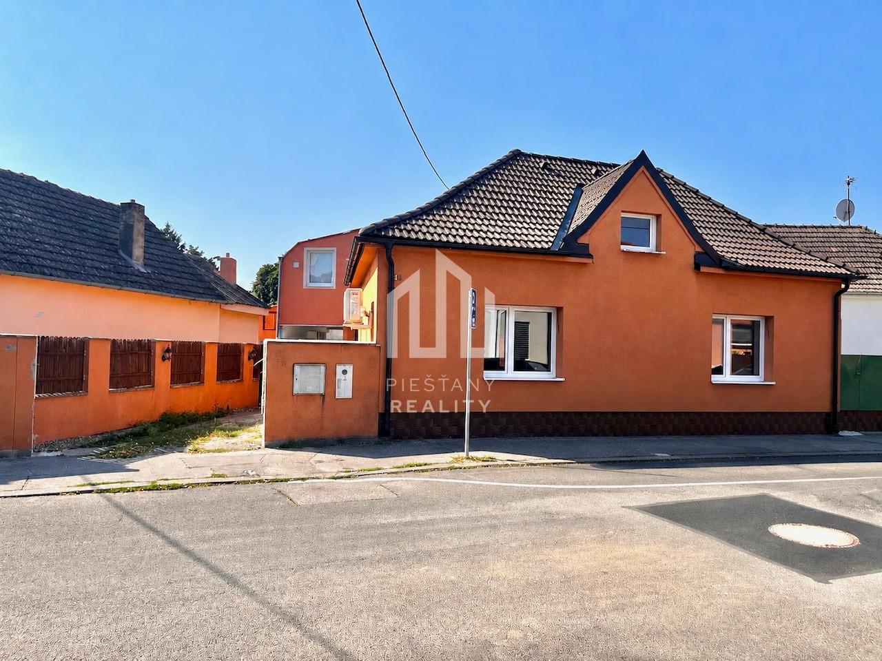 3-izbový rodinný dom (možnosť 4 izieb) Piešťany, ul. Hoštáky