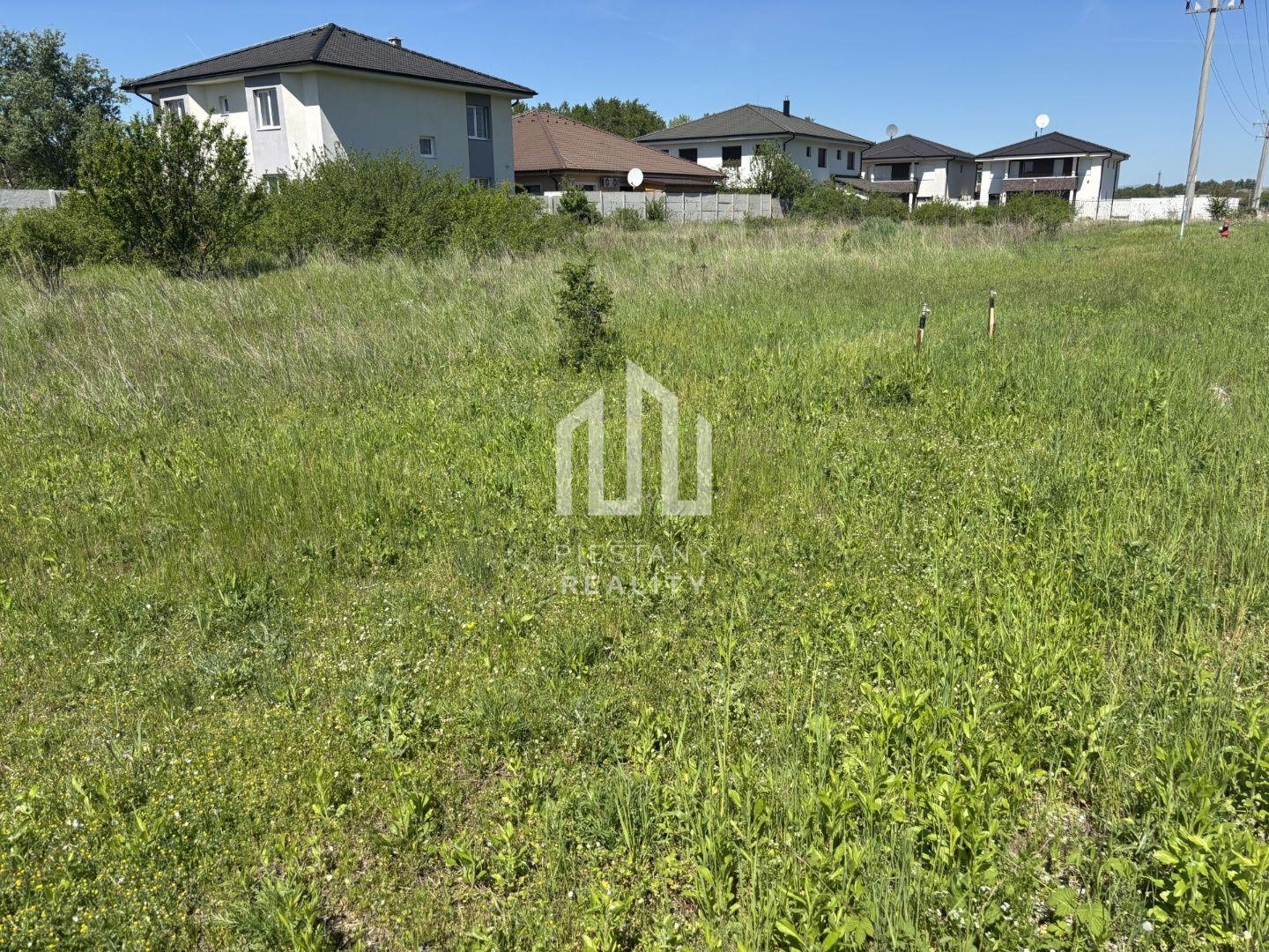 Stavebný pozemok pri golfovom ihrisku a kúpeľoch Piešťany – fotka 2