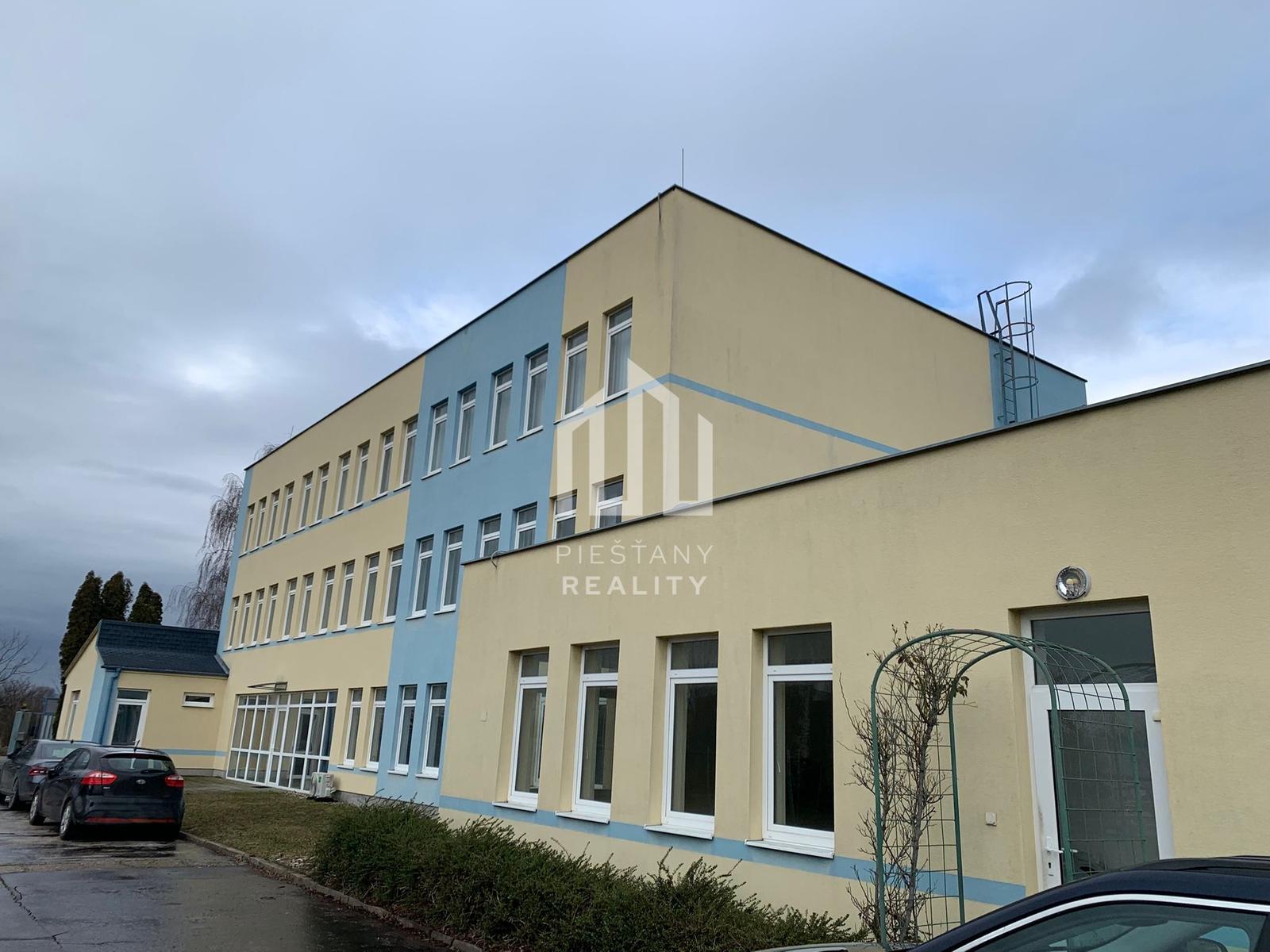 Vaše nové sídlo v Piešťanoch: moderné kancelárie 670 m² na dvoch podlažiach