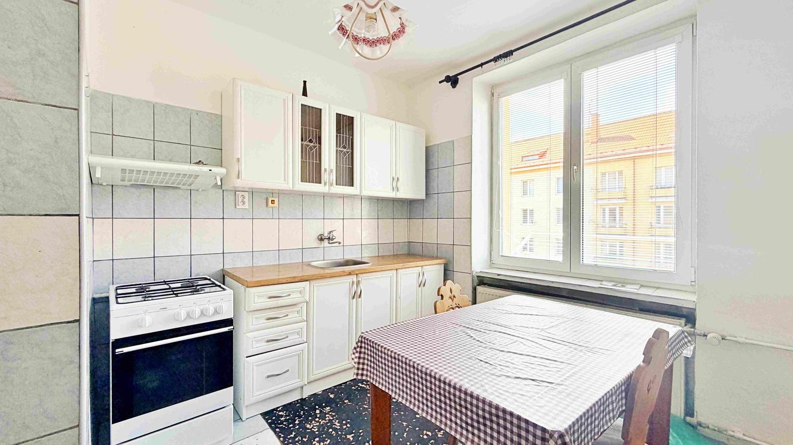 ViP. Tehlový 2-izbový byt 61m2, Zvolen – centrum