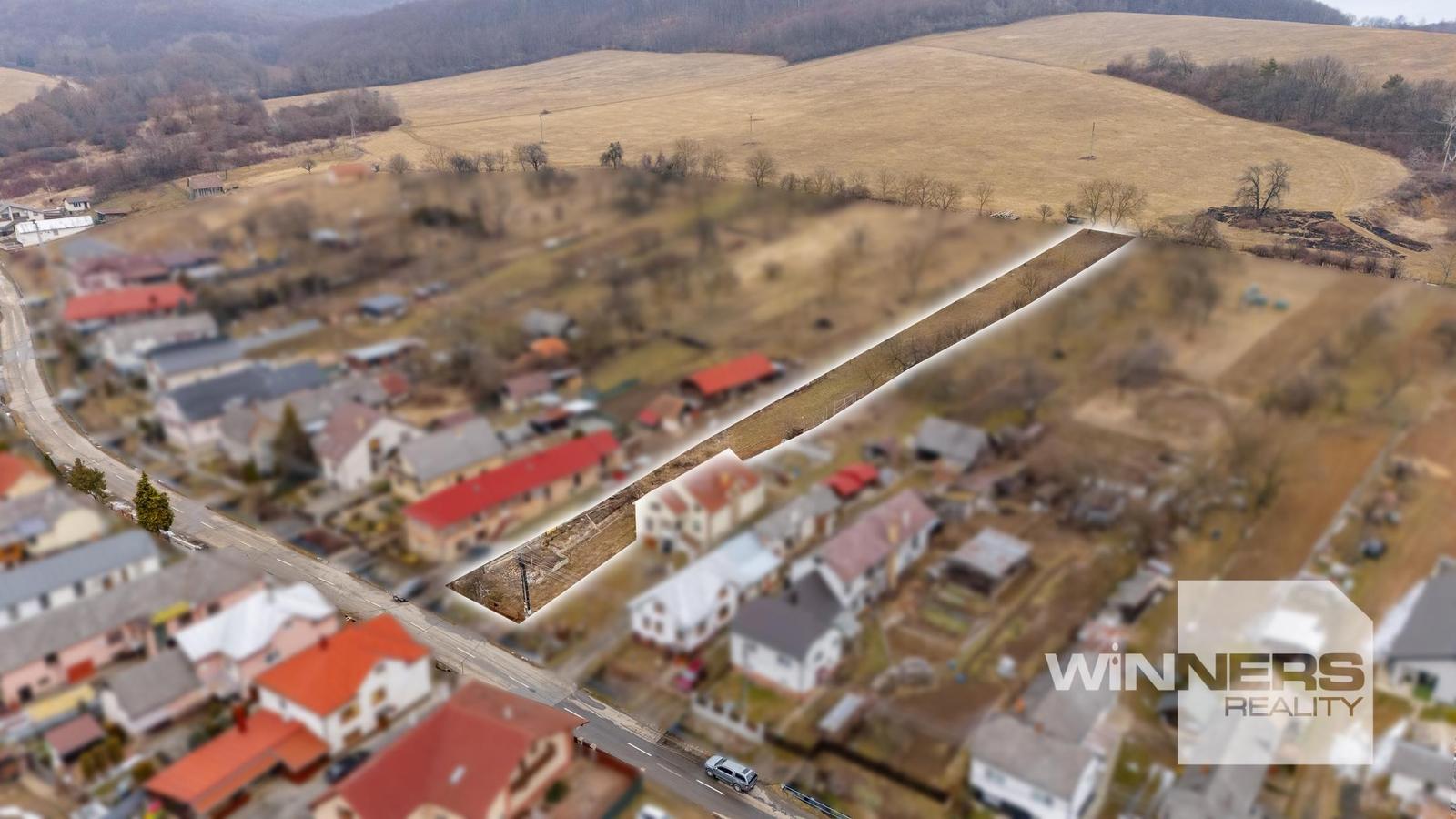 Ponúkame Vám na predaj stavebný pozemok s výhľadom na prírodu pokojnej obce Vyšný Kazimír – fotka 2