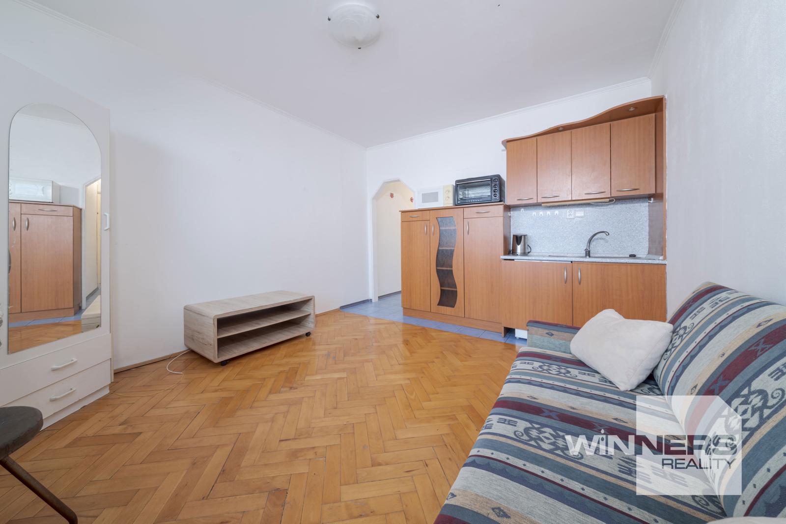 Garsónka, prenájom, loggia, Južná trieda, Košice
