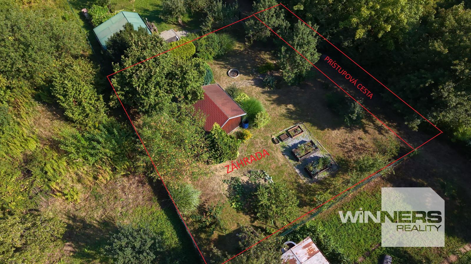 Predaj slnečnej záhrady s výborným prístupom a záhradným domčekom blízko centra mesta Prešov v časti Zimný potok - Pod Kamennou baňou