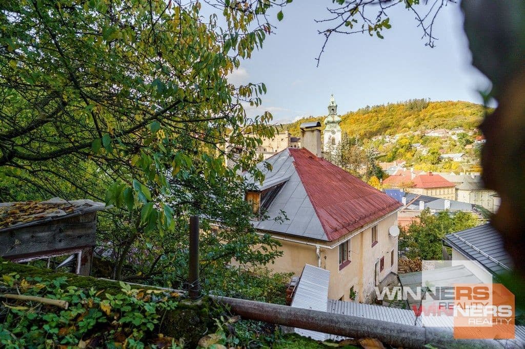 Exkluzívne na predaj rodinný dom vhodný aj ako investícia, priamo v centre mesta Banská Štiavnica