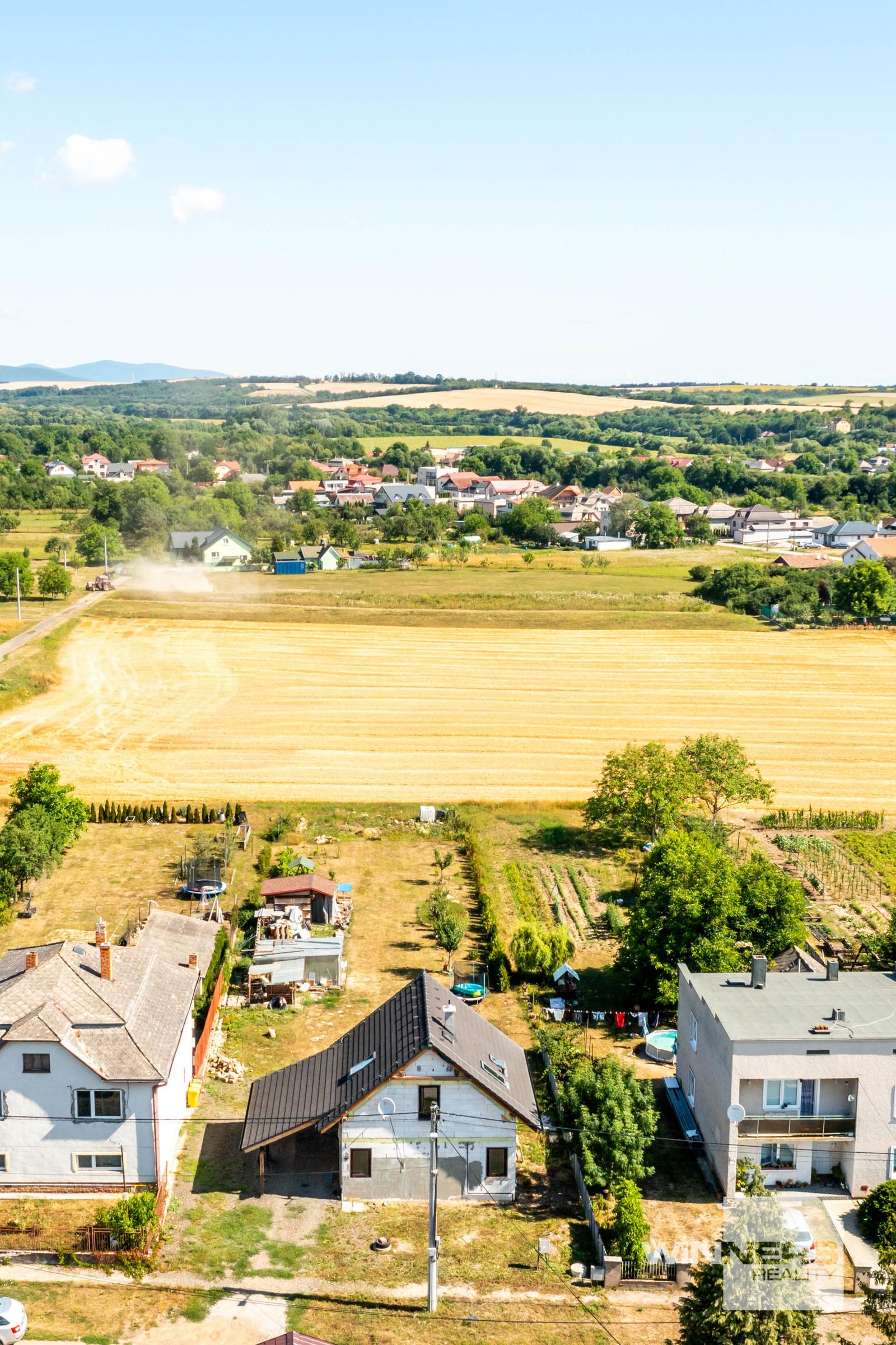 REZERVOVANÉ - Na predaj útulný domček v obci Kuzmice – fotka 2
