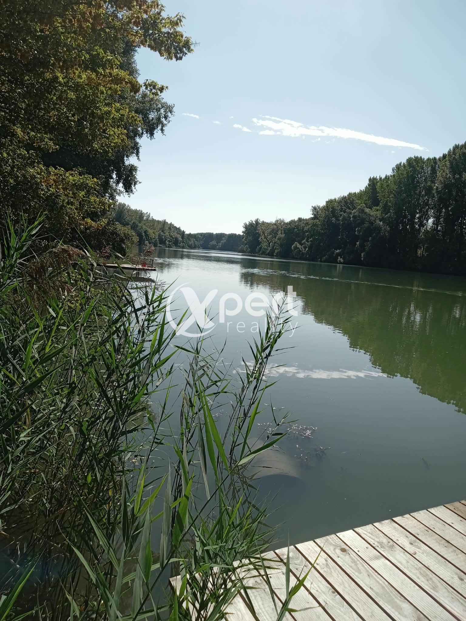 Predaj záhradný pozemok 423m2 v obci Vojka nad Dunajom