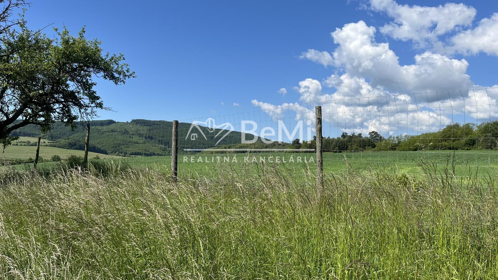 Rovinaté pozemky 7700m2 Sása, Zvolen – fotka 2