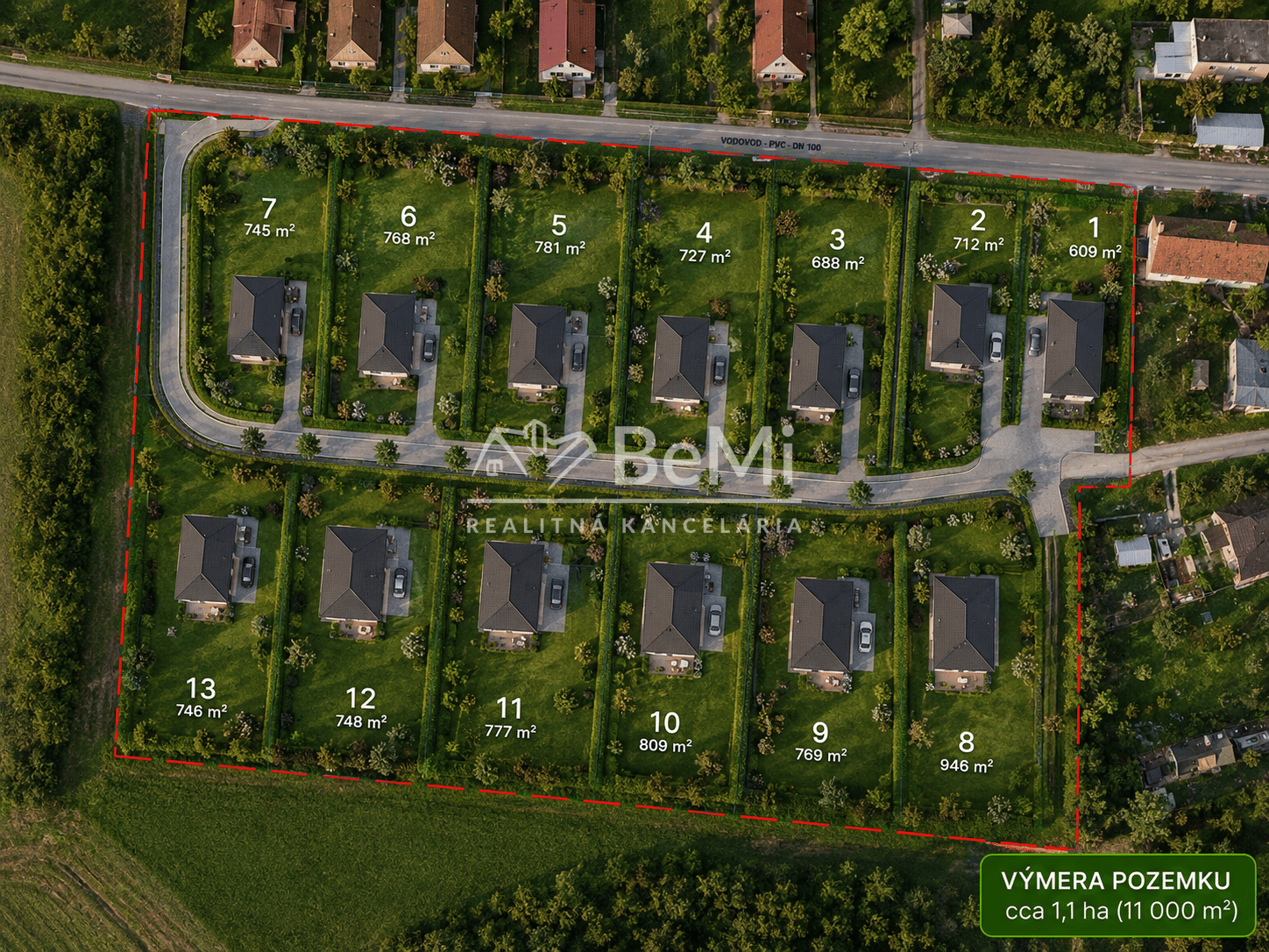 Developerský pozemok 10 863 m² , pripravený projekt na výstavbu RD - Tehla (026-14-SIHA)