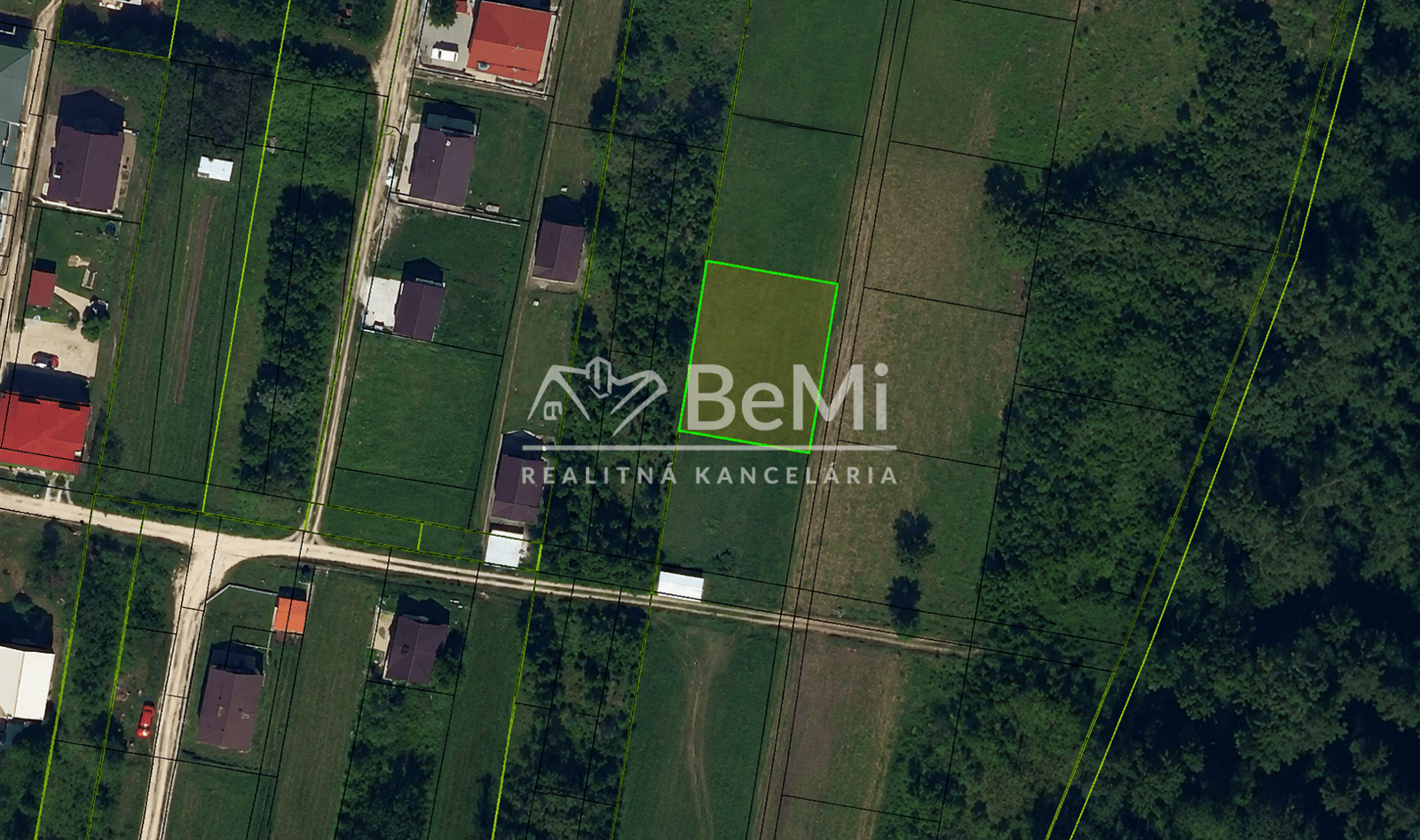 Predaj, investičný pozemok 446 m²- Podhájska (050-14-SIHA)