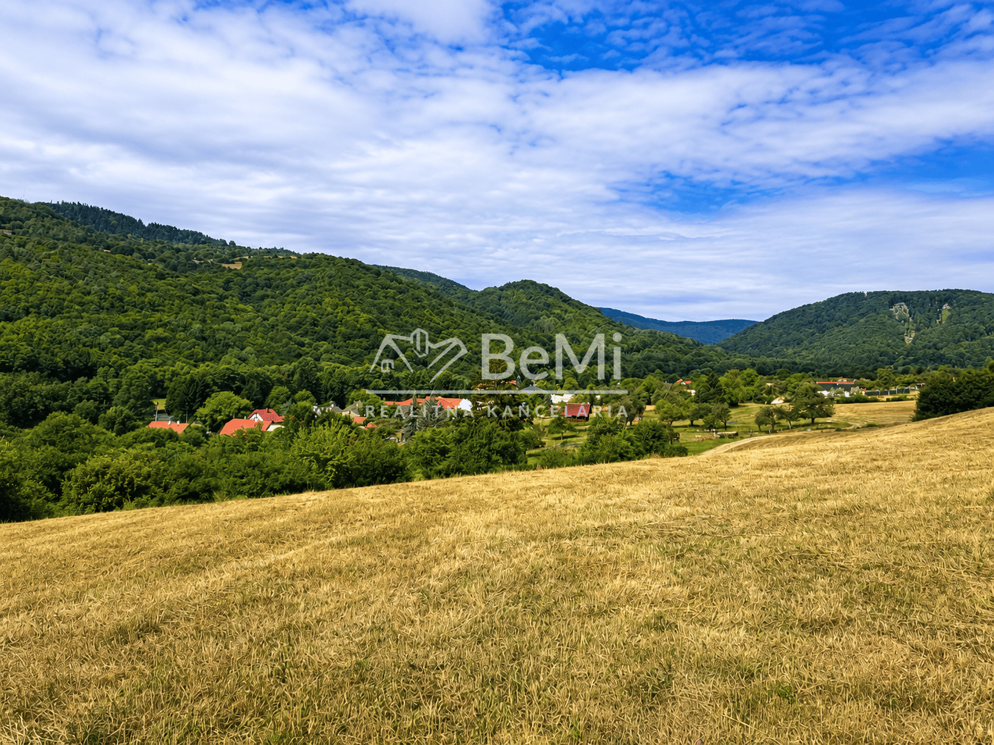 Predaj, stavebný pozemok - Horné Hámre (059-14-SIHA)