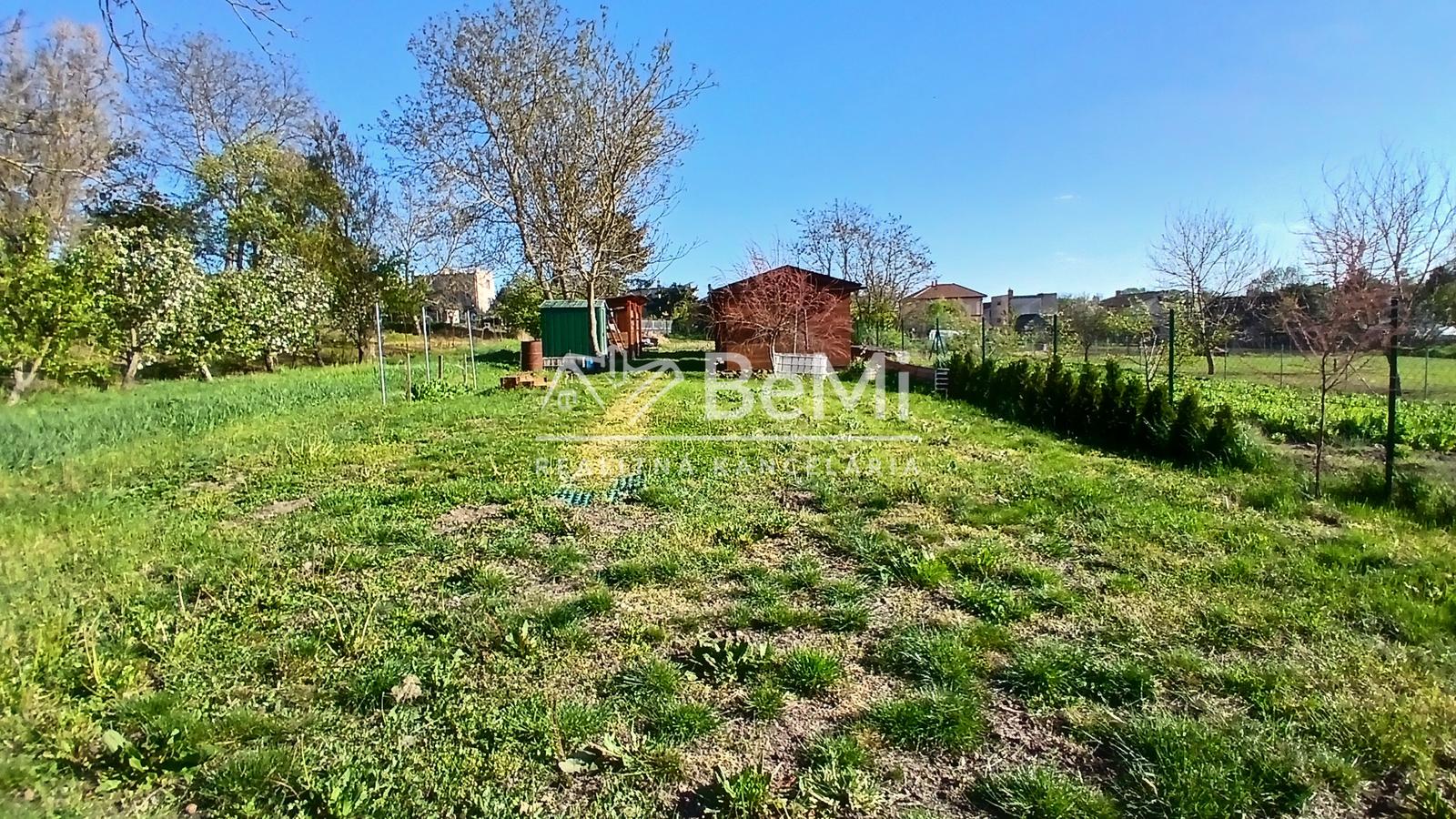 Predaj, stavebný pozemok 17000m2 - Veľký Ďur  (014-14-MIMI)