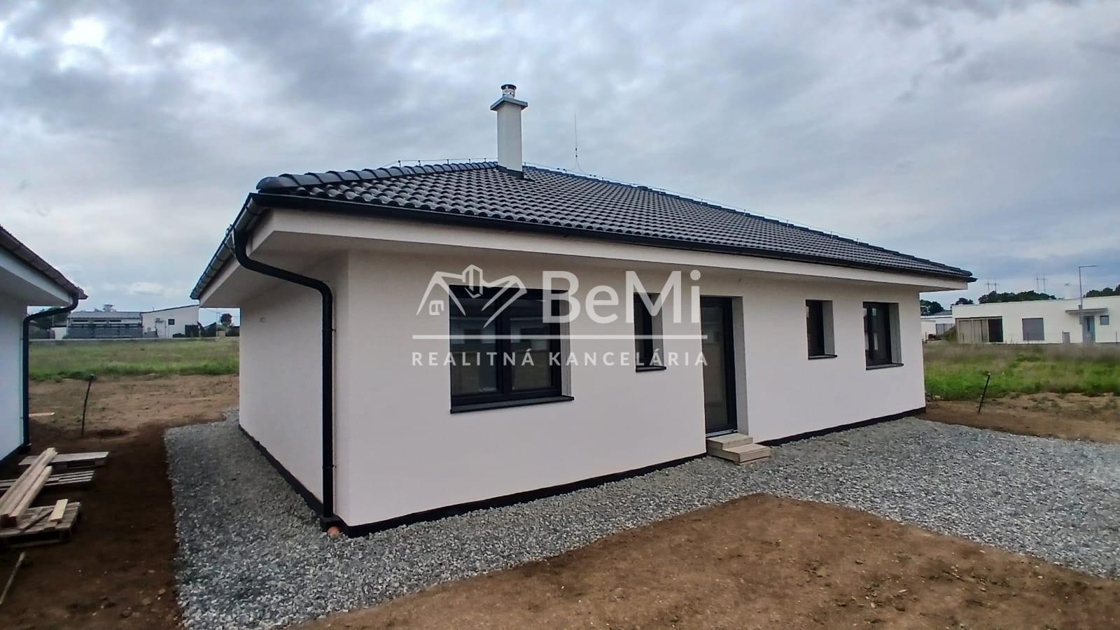 Predaj, krásna novostavba 4-izbového RD, bungalov -  Levice  (020-12-MIMI) – fotka 2