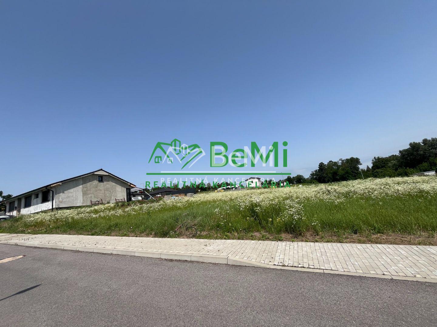 Predaj pozemok na stavbu domu -  Levice, časť Kalinčiakovo ( 028-14-MIJKa) – fotka 2