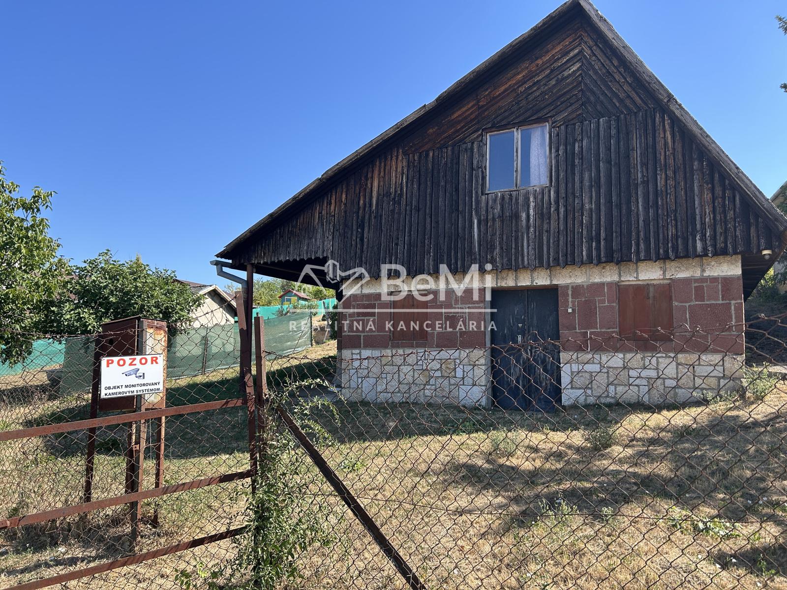 Predaj, chata viničný dom, vinica   LEVICE 121-13-MIJK