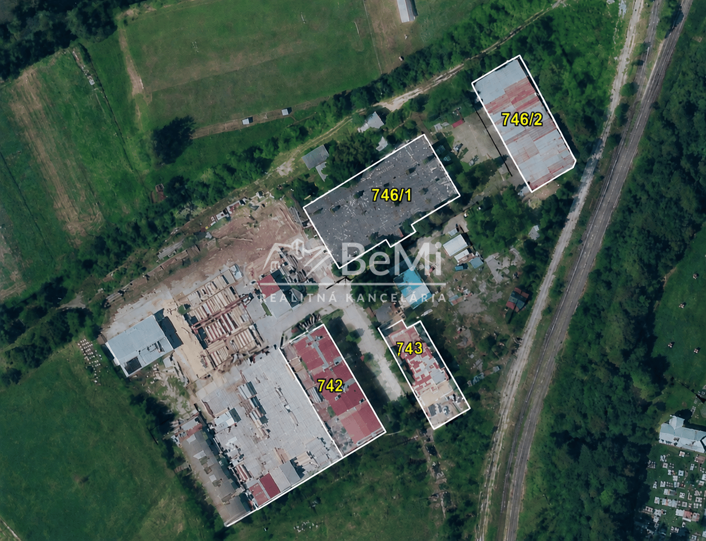 Priemyselný areál, 4 budovy – bývalý Agropodnik Medzibrodie