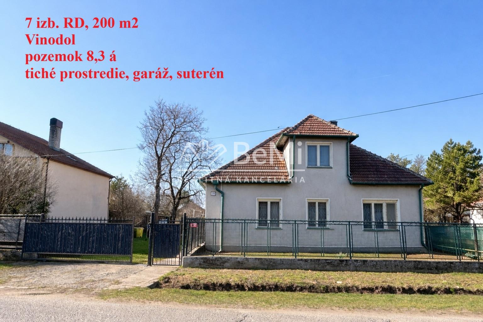 7-izbový rodinný dom, záhrada, garáž, investičná príležitosť - Vinodol