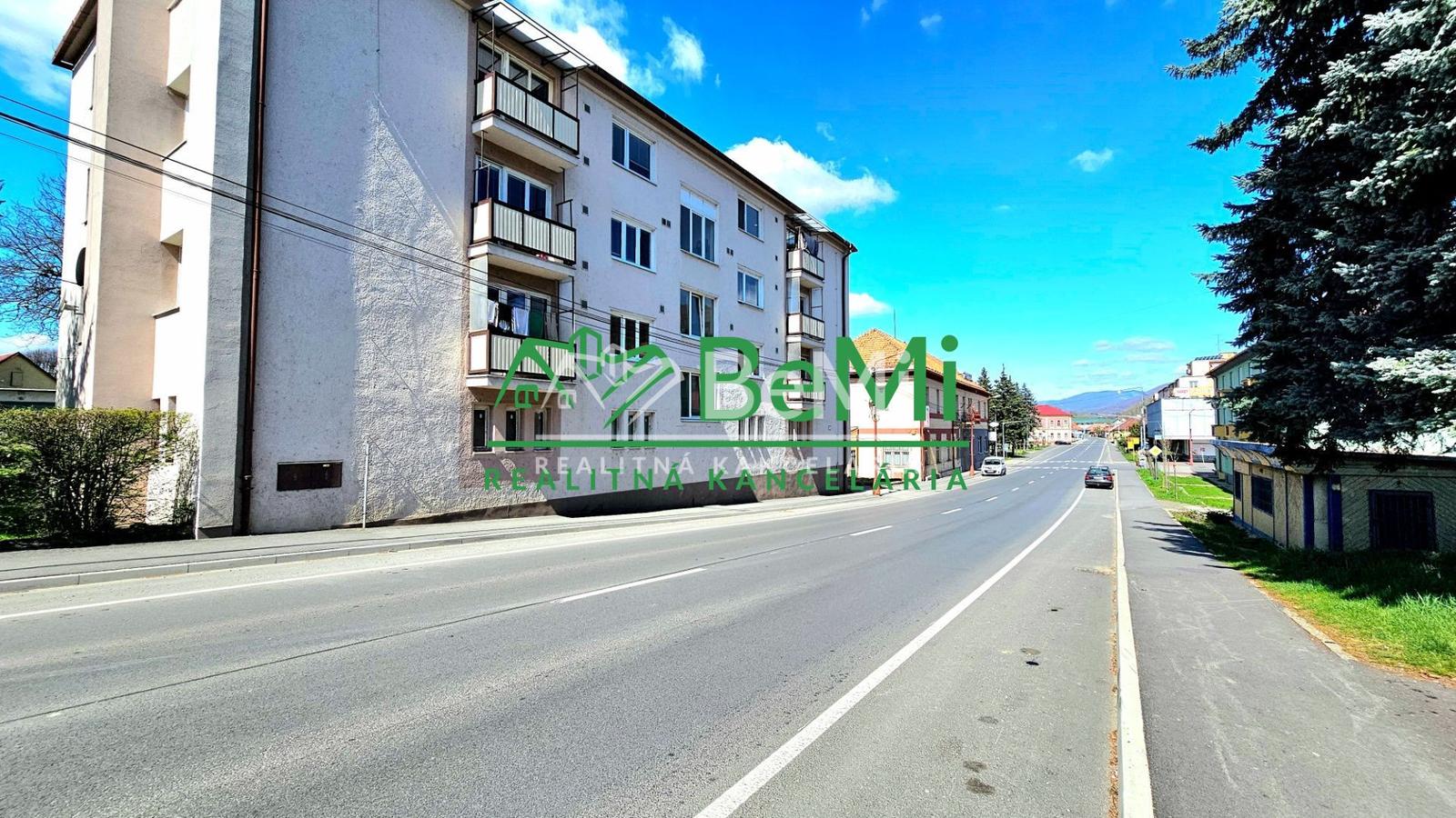 3-IZBOVÝ BYT S BALKÓNOM V HNÚŠTI ZA 50 000€ - NA PREDAJ – fotka 2