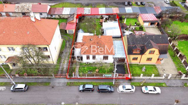 ZĽAVA MOŹNÁ-RODINNÝ DOM PRI CENTRE RIM. SOBOTY S GARÁŽOU