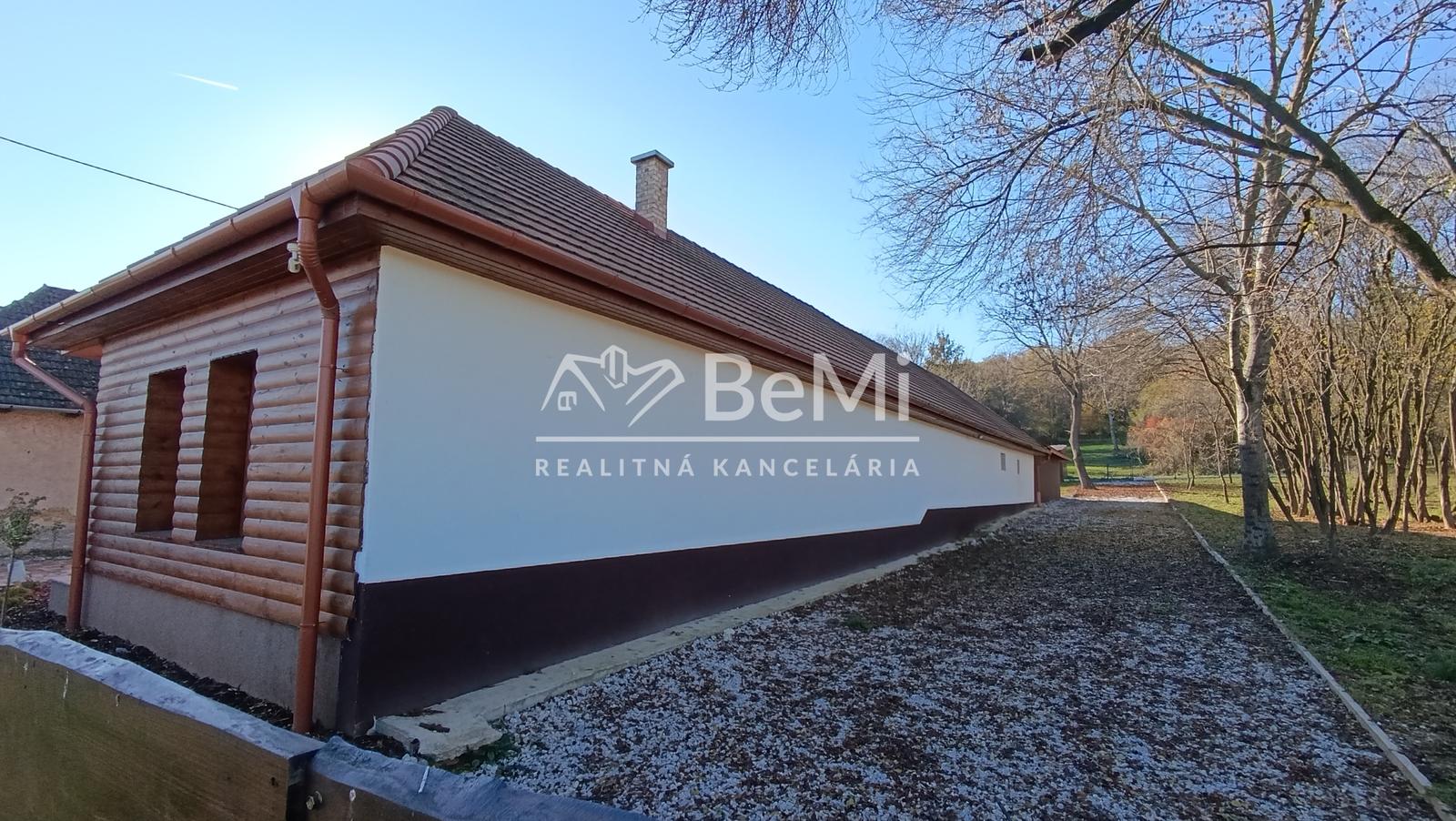 Dom snov so zariadením 10 min od Buzice  za 190000,-Eur