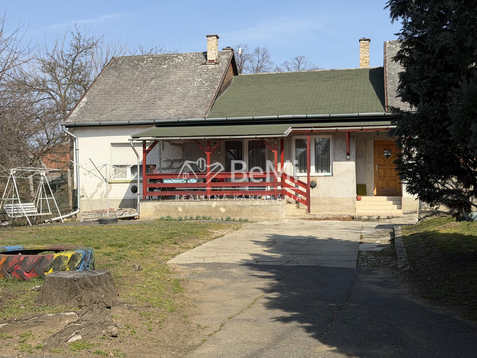 Rodinný dom vo veľmi tichom ukrytom mieste v Encs ,Maďarsko