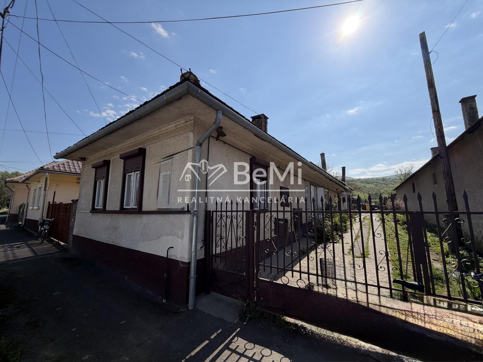 Rodinný dom v obci Gönc ,Maďarsko za 49000,-Eur NA PREDAJ