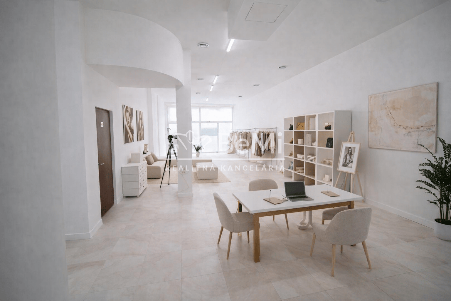 Prenájom: Komerčný priestor 145 m2, Žilina( 005-25-DAPA) – fotka 2