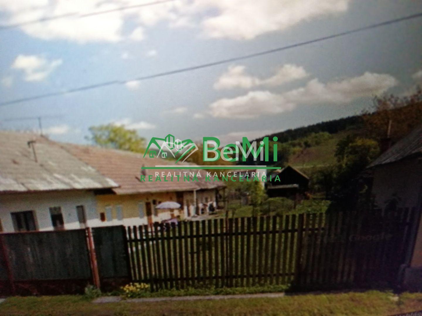 Predaj: stavebný pozemok,1000m2, obec Predmier(183-14-MACHa)