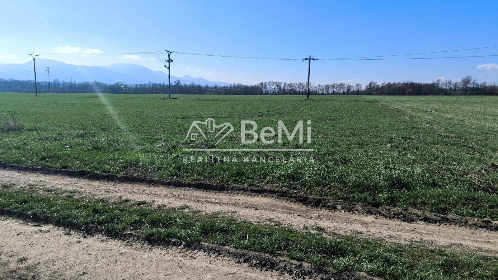 Predaj: Pozemok Bystrička, 2577m2 okr. Martin(207-14-PEMO) – fotka 2