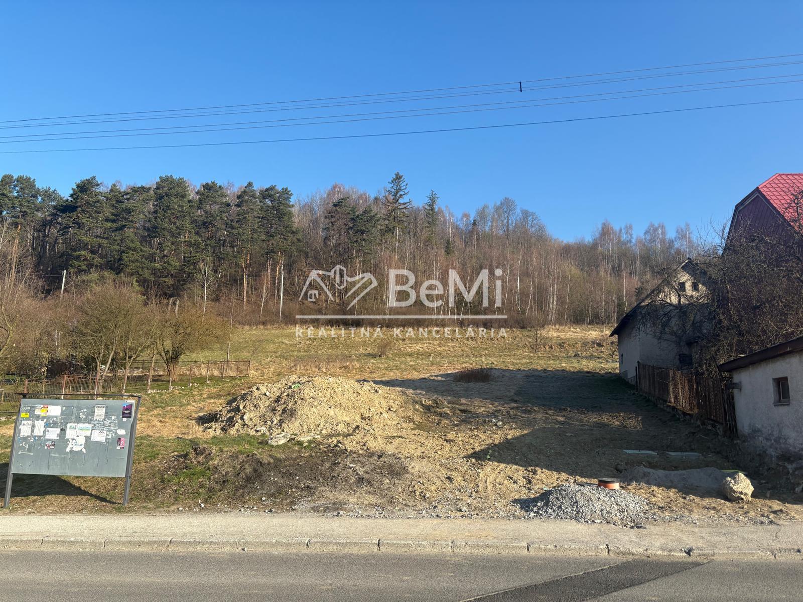 Predaj: Stavebný pozemok, 610m2,Skalité (259-14-MACH)