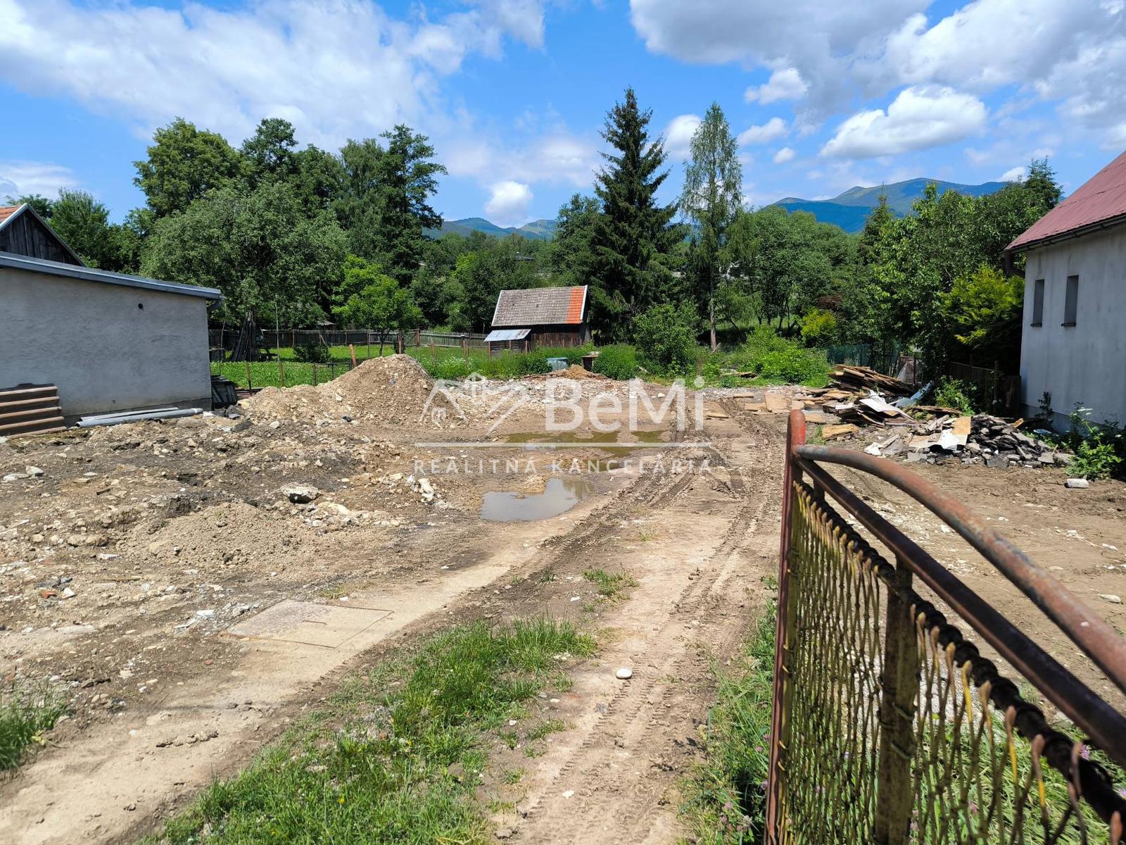 Predaj: Stavebný pozemok, Sučany, Martin,1012m2(210-14-PEMO)