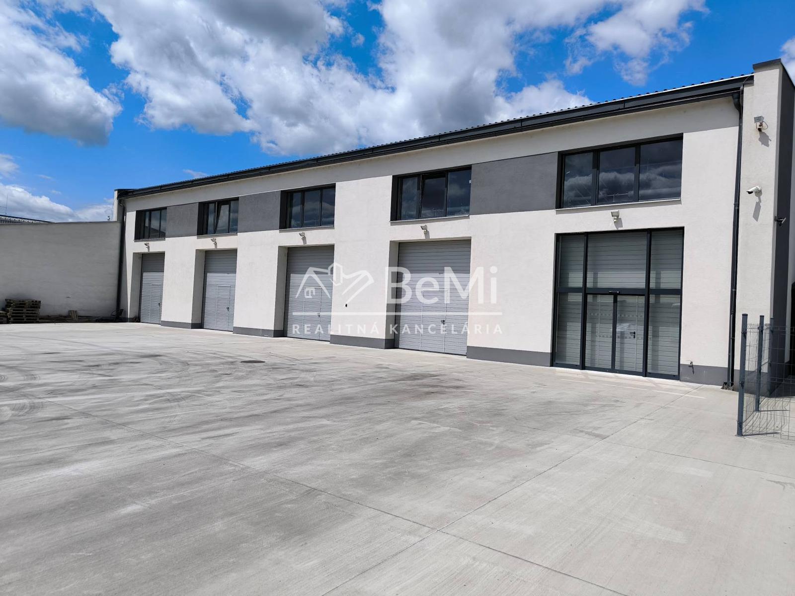 Prenájom: Priestory, Kysucké Nové Mesto, 800m2 (212-27-PEMO)