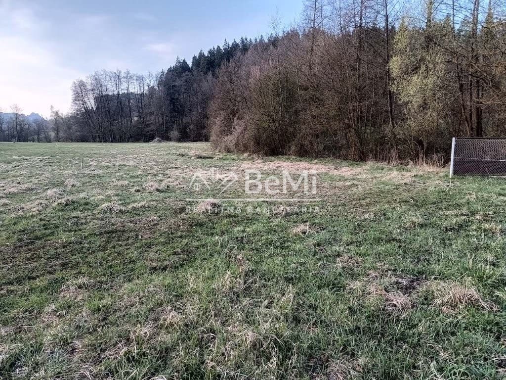 Predaj, rekreačný pozemok,1192m2,Predmier,Bytča(271-14-MACH)