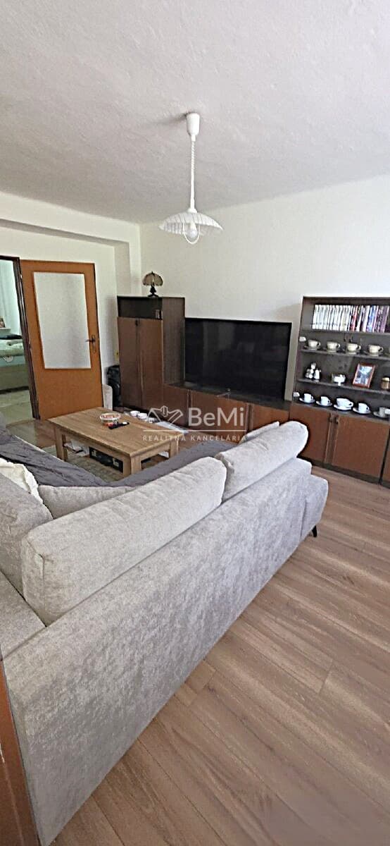 Predaj, priestranný 2-izbový byt Kremnica Lúčky(021-112-ZOLA) – fotka 2