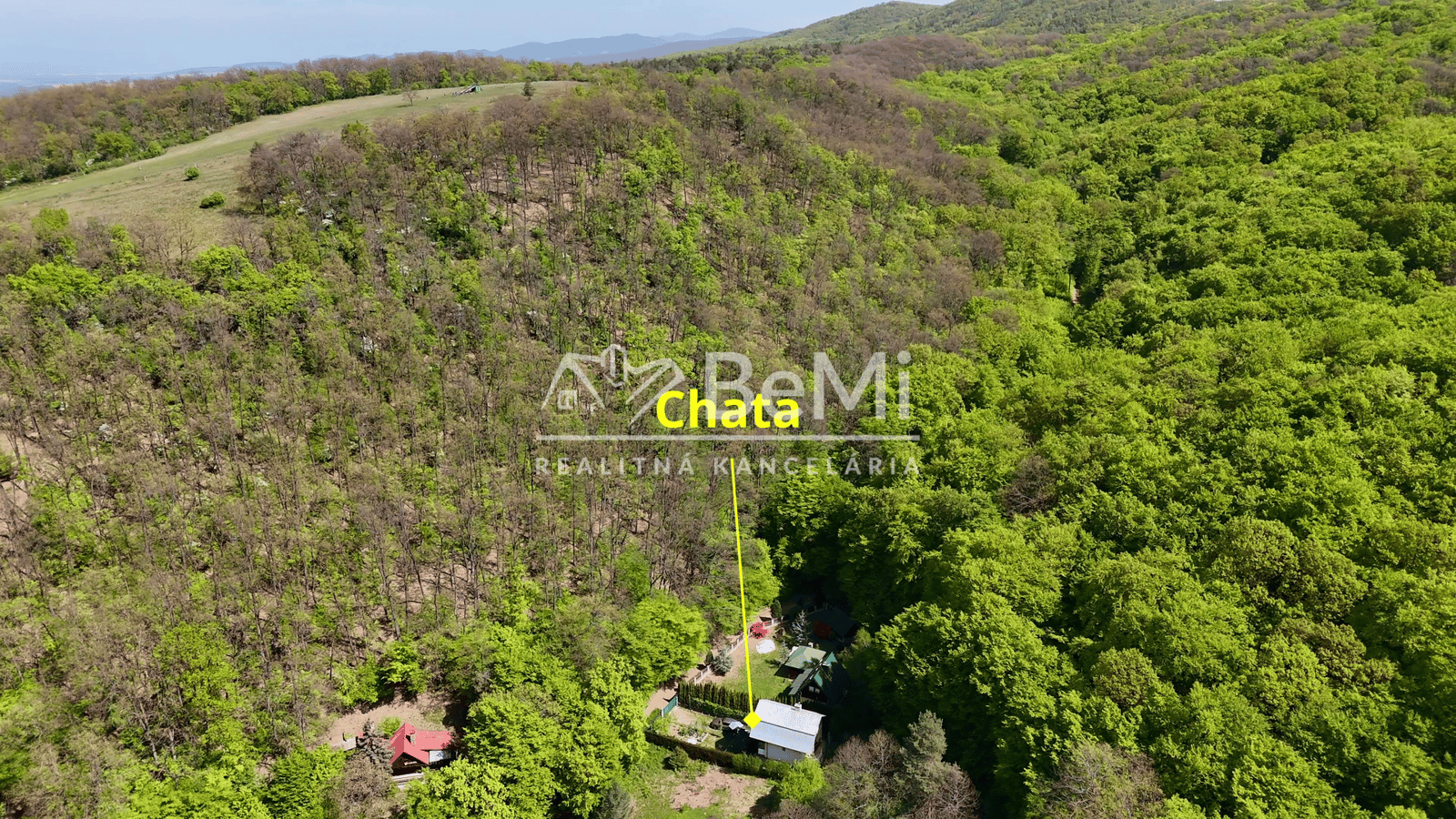 Predaj - celoročne obývateľná chata v lese - Piešťany – fotka 2