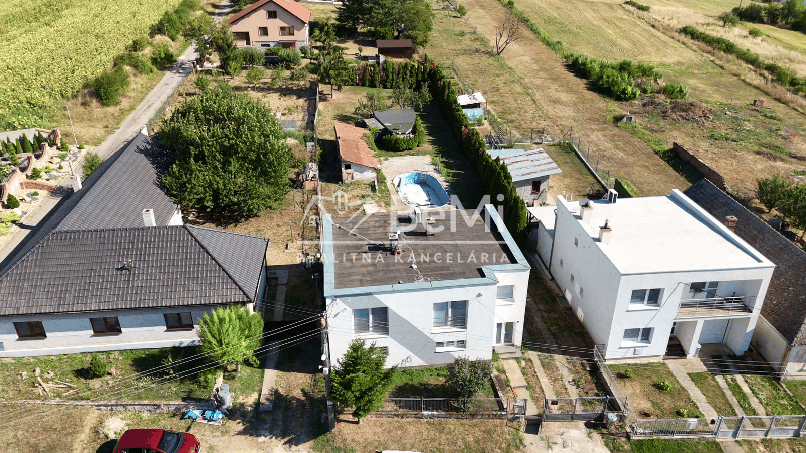 Predaj - rodinný dom v obci Kuzmice - ID 100-12-LUGUE – fotka 2