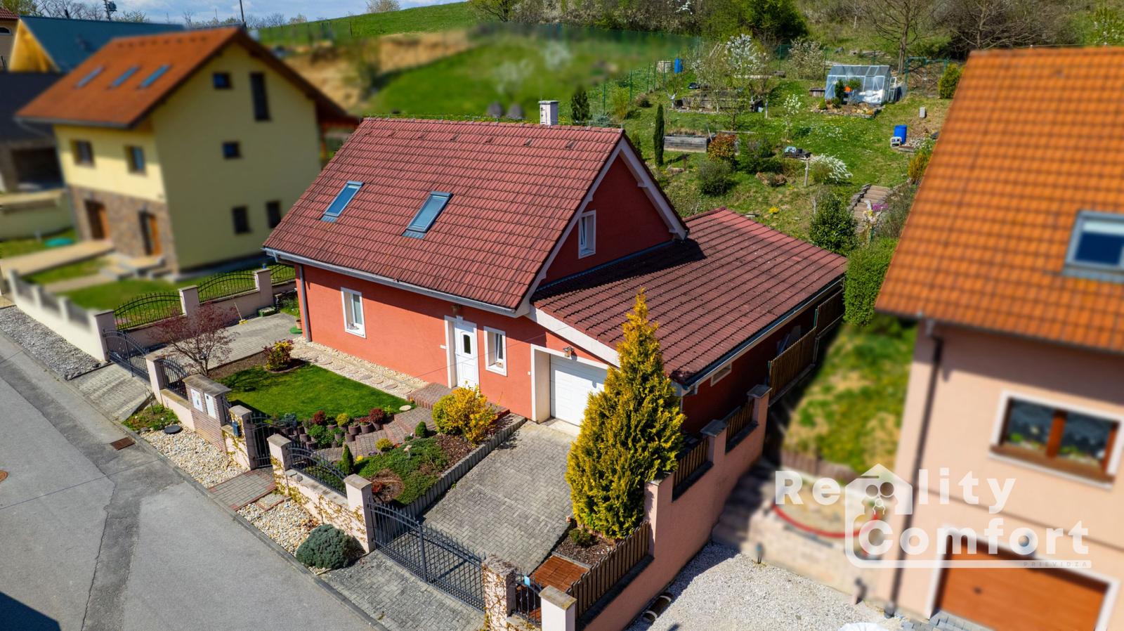 REALITY COMFORT - ŠTÝLOVÝ DOM S KRÁSNOU ZÁHRADOU