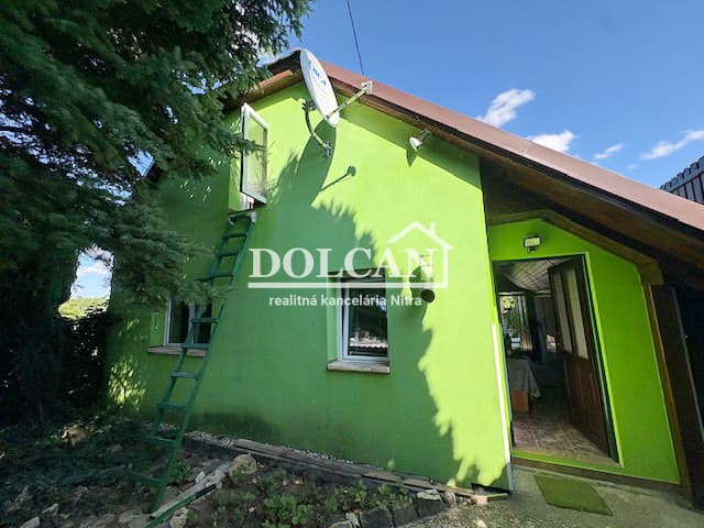 Menší rodinný dom vhodný ako chalupa, Koniarovce