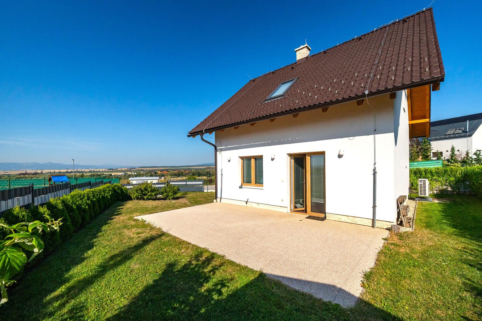 Moderný rodinný dom Veľká Lomnica na predaj – fotka 2
