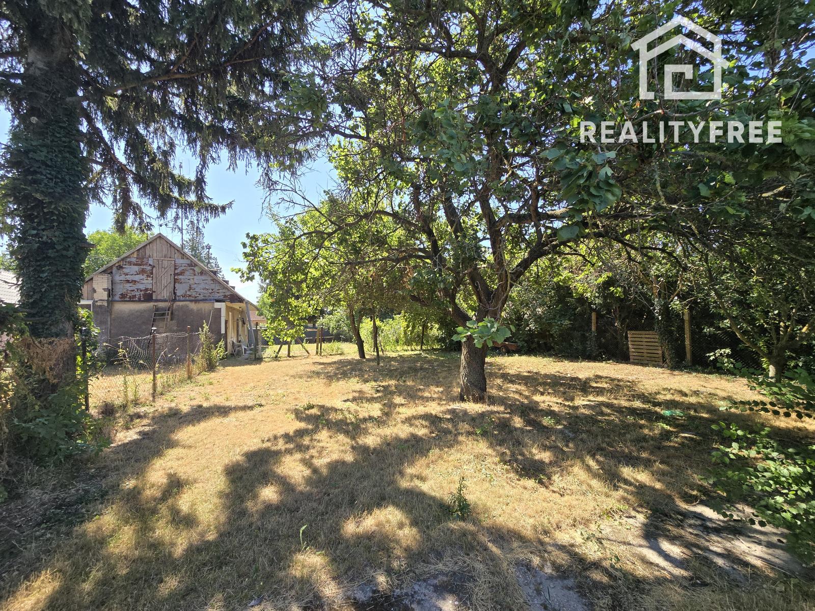 Na predaj: pozemok 2932 m², obec Veľká Paka, časť Čukárska Paka