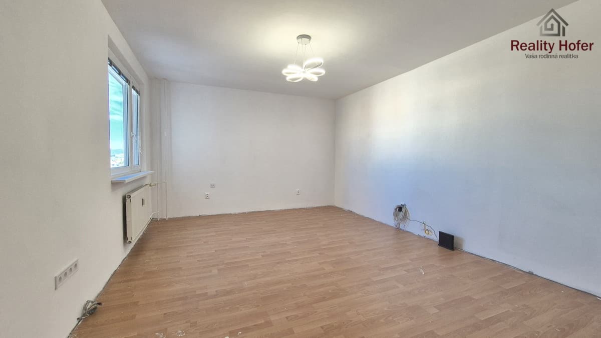 Veľký 3 izbový byt, 76m2, Švábska, Prešov