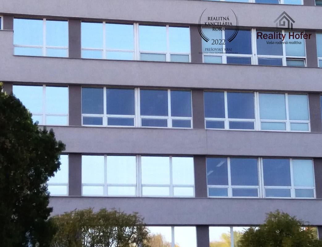 Strážené kancel. priestory 15m2 s recepciou, Račianska, Bratislava