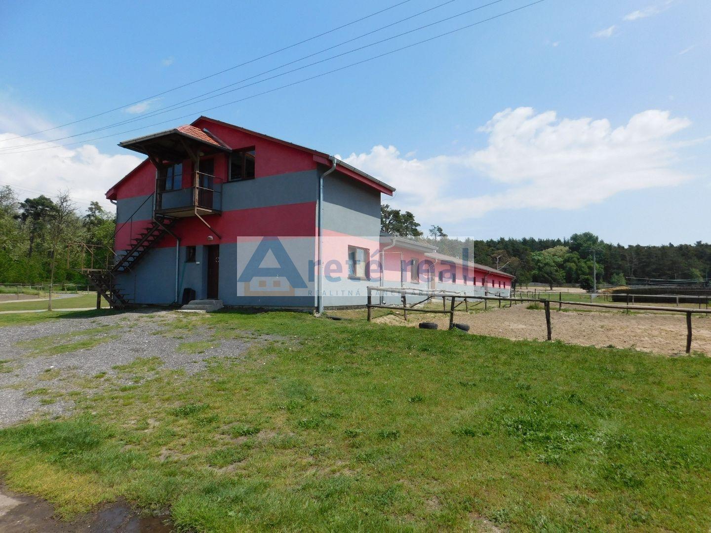 arete.sk - PREDAJ 4 BUDOV NA VÝROBU A SKLADY, LAKŠÁRSKA NOVÁ VES