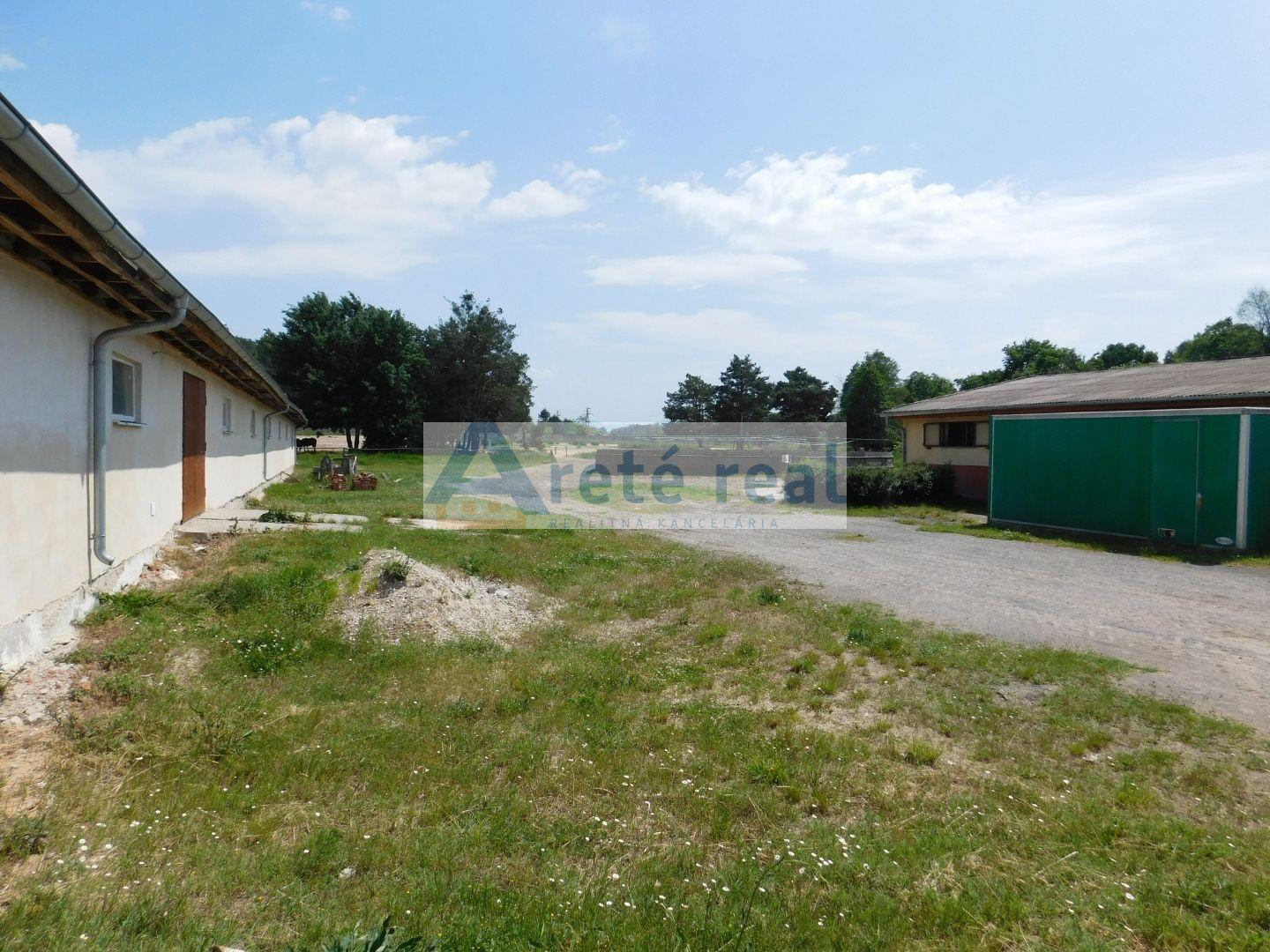 arete.sk - PREDAJ 4 BUDOV NA VÝROBU A SKLADY, LAKŠÁRSKA NOVÁ VES – fotka 2