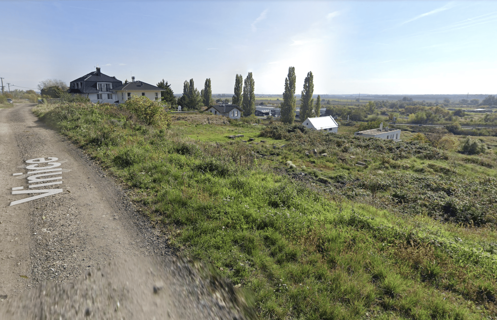 arete.sk - PREDAJ 698 m2 ALEBO 1397 m2 STAVEBNÉHO POZEMKU S FAMÓZNYM VÝHĽADOM, PEZINOK, VINICE
